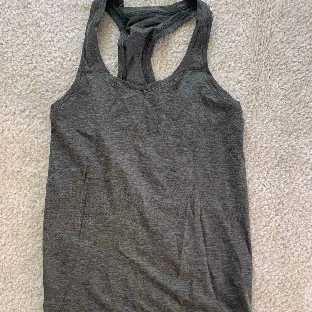 lululemon tank